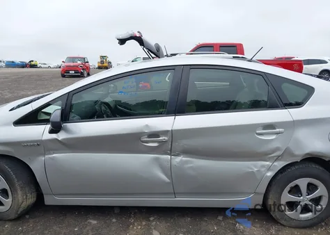 2015 Toyota Prius Two из США, поврежденный, VIN JTDKN3DU4F1894418